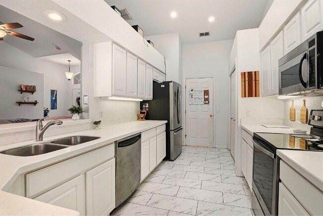 Photo - 7362 Beaumont Dr