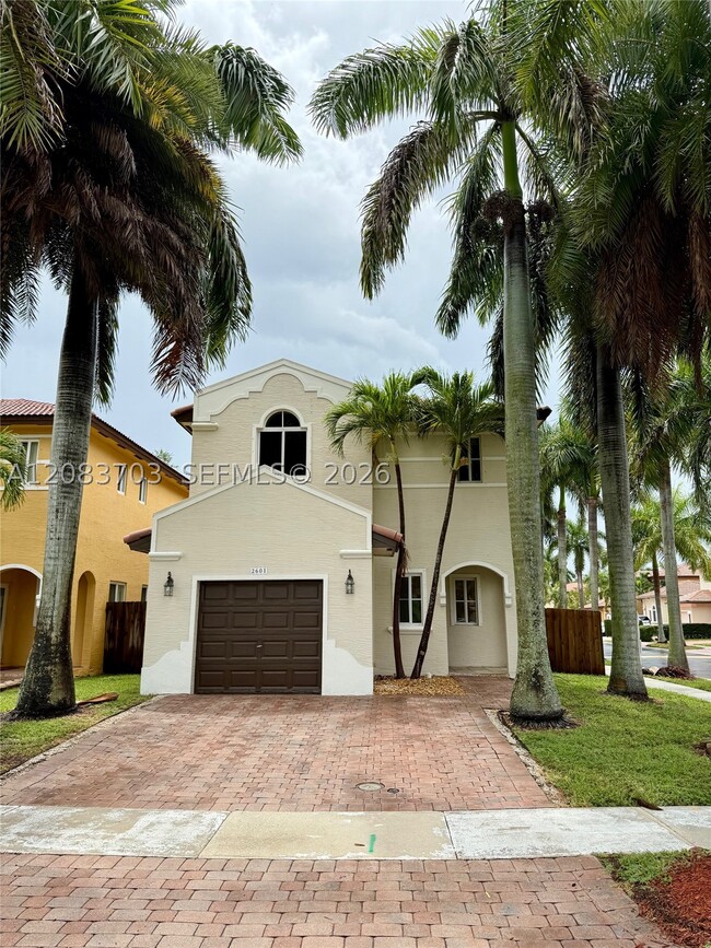 Photo - 2601 NE 41st Cir