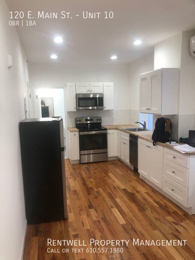 Studio+One Bath Apartment_MultiFamily_Ava... Unidad 10 Norristown