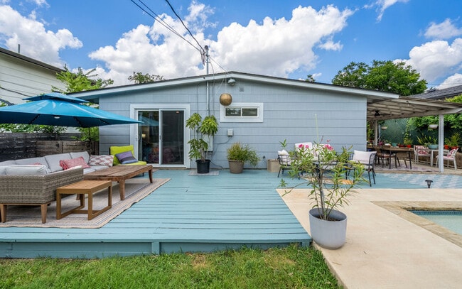 Fully Furnished South Austin Gem with Pool & Outdoors Entertainment