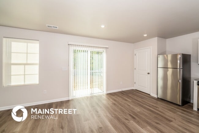 Photo - 130 Stevens Cv Dr