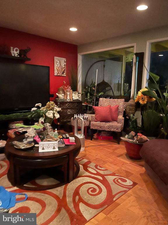 Photo - 7304 Donnell Dr Unit B-5