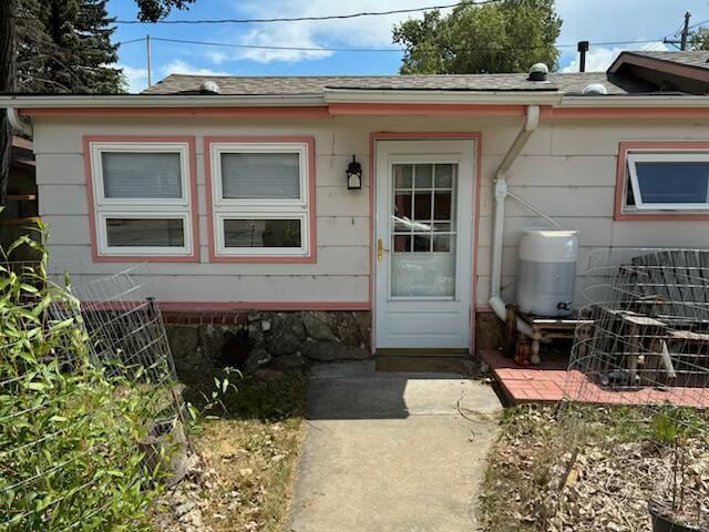 Photo - Cozy 2 Bed house near main street in Buena Vista - Allows pets! All Utilities included