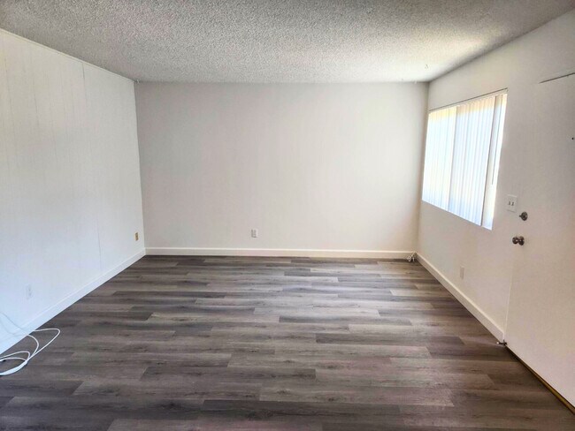 Photo - Nelson Ave Apartments