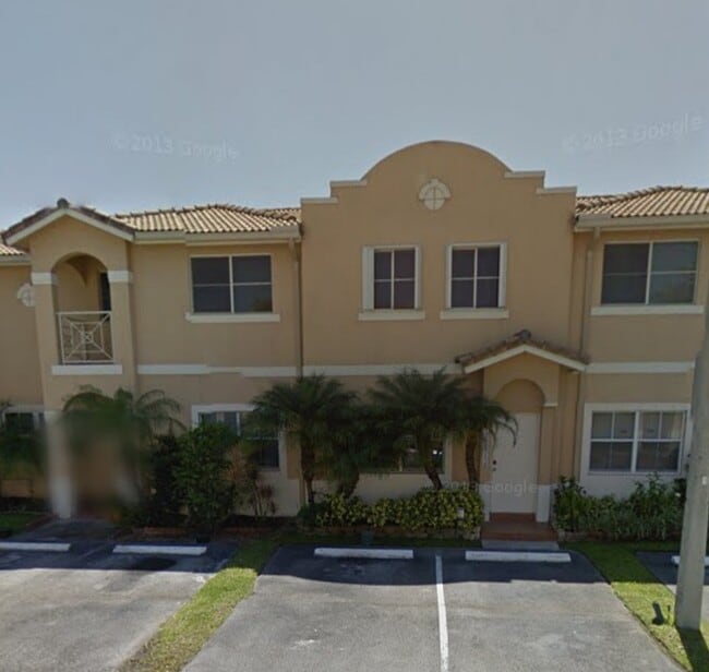 Building Photo - 16615 NW 73rd Ct Rental