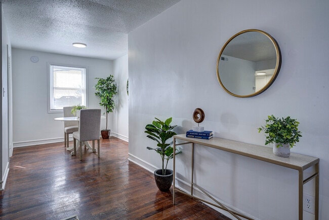 Photo - Holston View