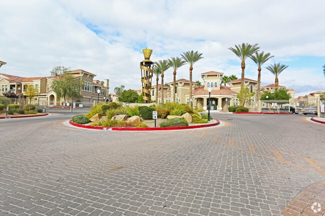 Building Photo - 10550 W Alexander Rd Unit 2034 Rental