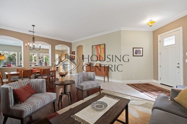 Photo - Executive Single Story Rental in Gated Serrano Community!