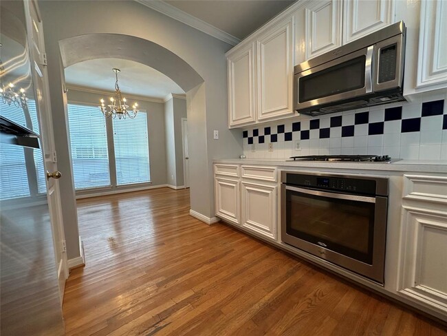Photo - 1422 Crocker St Condo