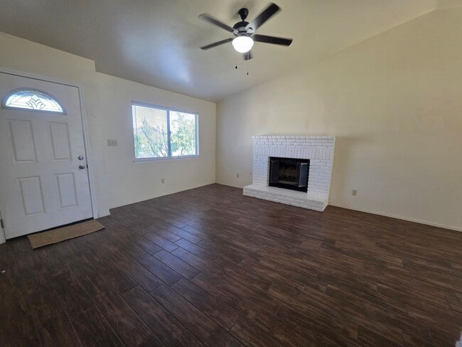Photo - 1012 Orangewood St