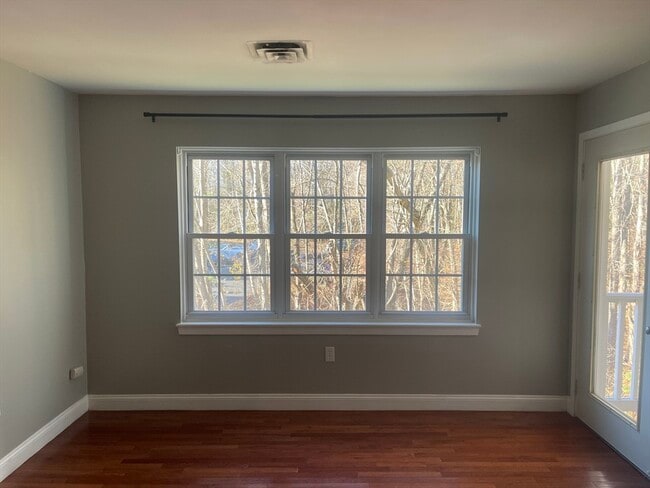Photo - 700 Brookside Dr Unit G