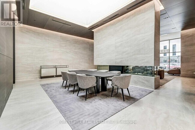 Photo - 2221 Yonge St Unit 5706