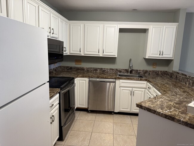 Photo - 8 Rose Ln Unit APT 26-10
