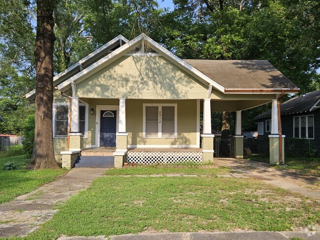 Building Photo - 2312 Pecan St Rental