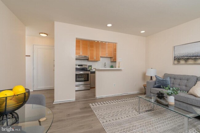 Photo - 1420 Harvard St NW Unit Apt 405