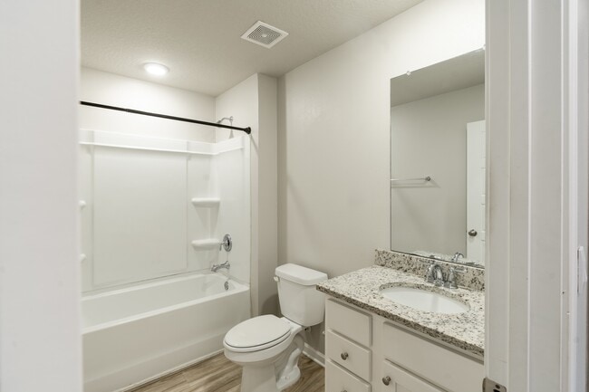 Photo - 2551 Arbordale Lp