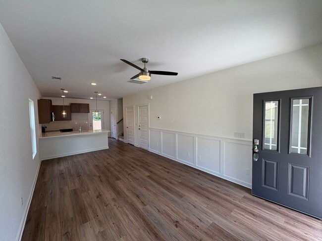 Photo - For Rent