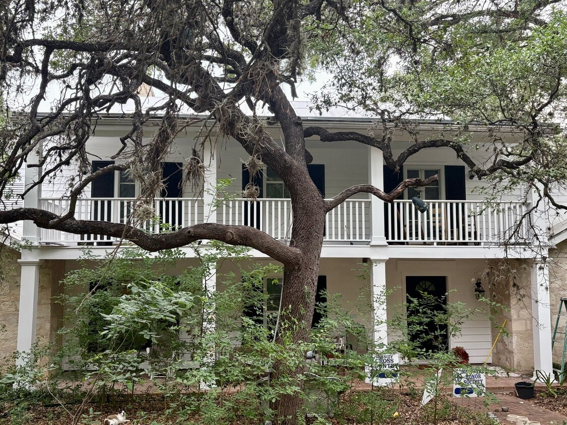 Photo - 207 Country Ln (San Antonio, TX)