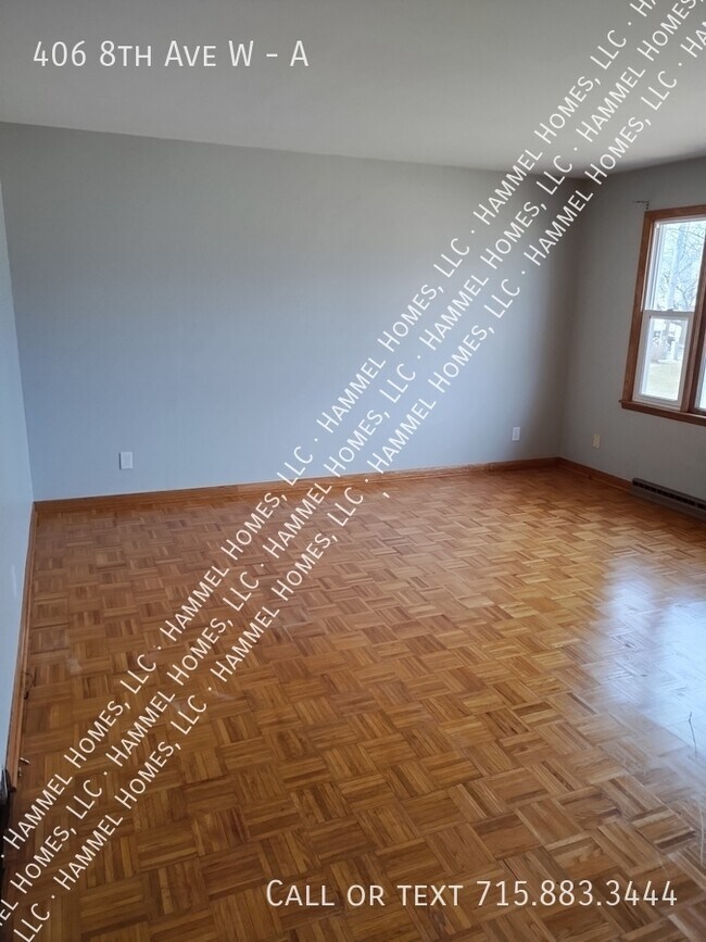 Photo - 406 8th Ave W Unit A