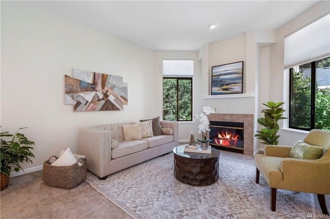 Photo - 9009 Avondale Rd NE