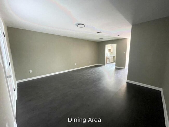 Photo - 1312 Jasper Ave