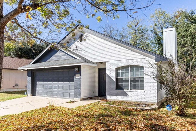 Photo - 2012 Balsam Way