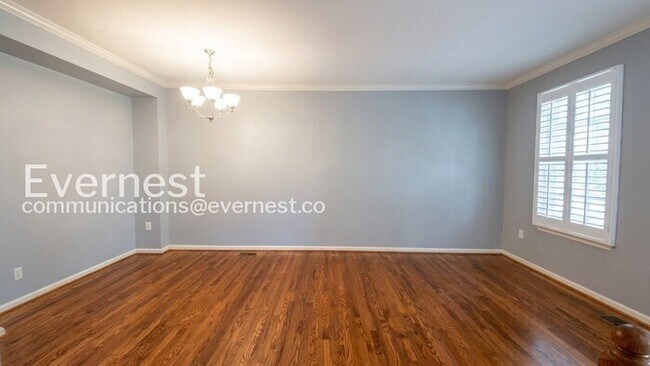 Photo - 1302 Wilcox Ave