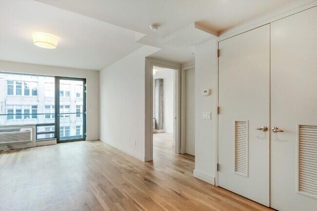 Photo - 1 bedroom in BROOKLYN NY 11249 Unit 305