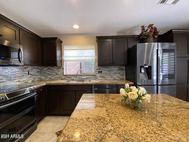 Photo - 15931 N 102nd Pl