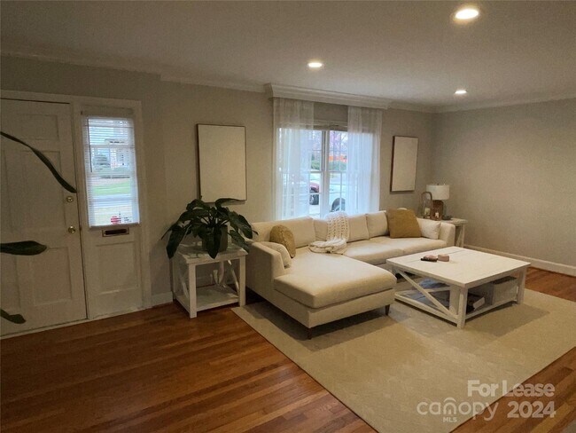 Photo - 2518 Westfield Rd