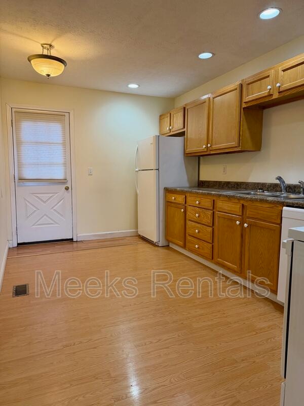 Photo - 410 Mill Rd Unit 410