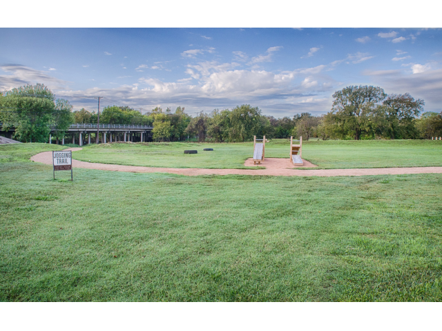 River Oaks - River Oaks