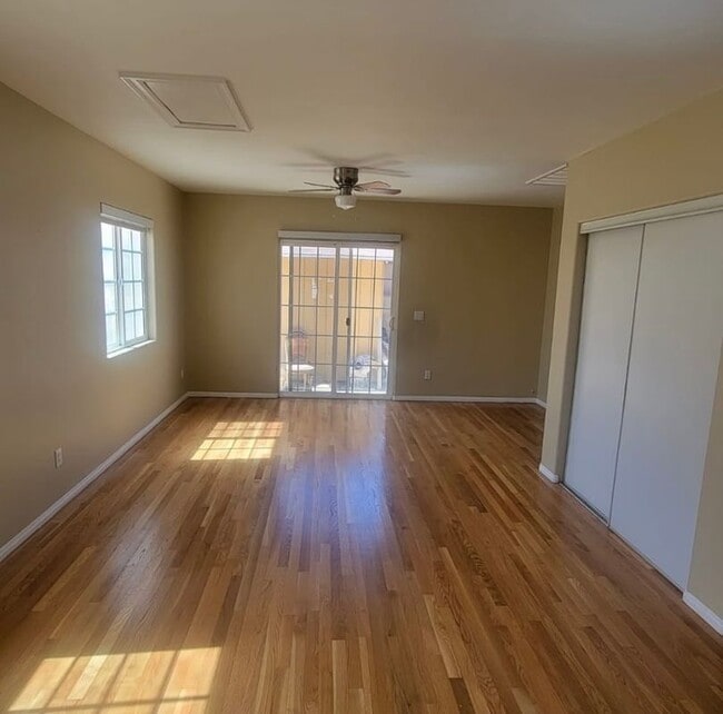 Building Photo - 8059 Van Noord Ave