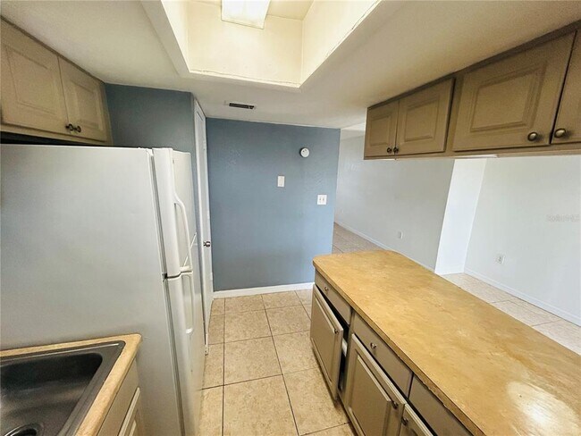 Photo - 2775 L B McLeod Rd Unidad B