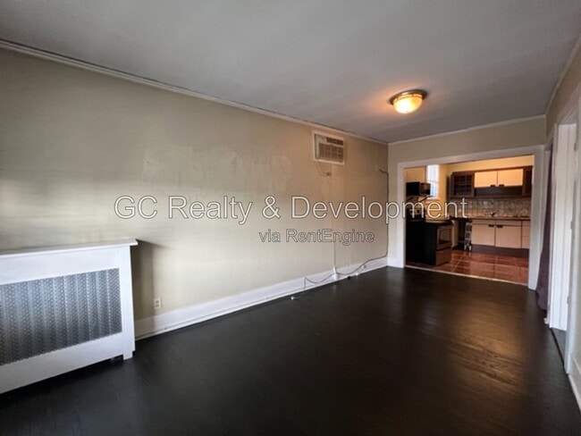 Photo - 532 Crescent Blvd Unidad 200