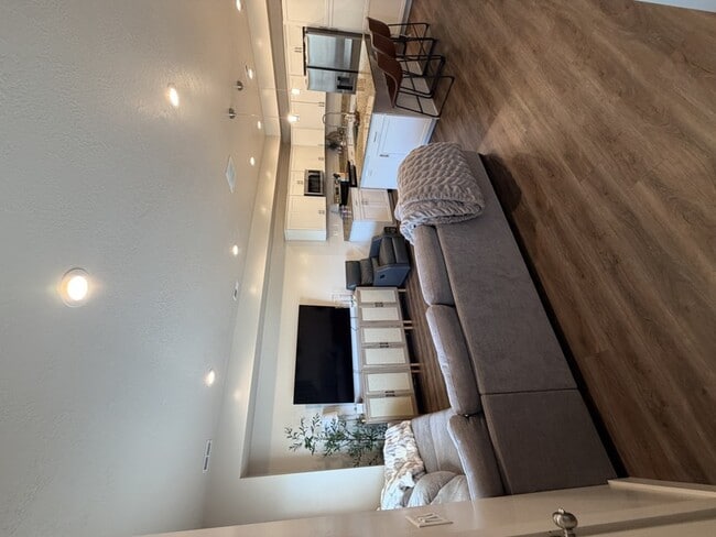 Photo - 1362 N 250 W