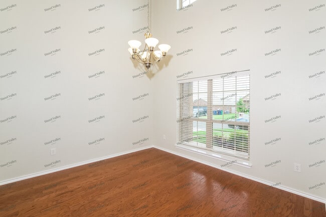 Photo - 11229 NW 97th St