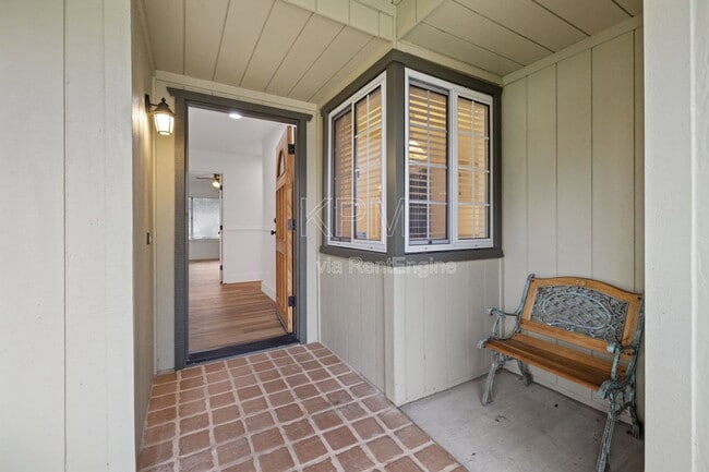 Photo - 9741 Treetop Dr