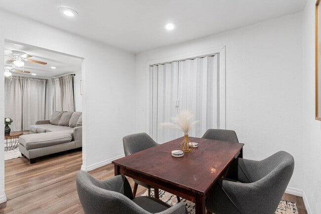 Photo - 37 E Osborne Ave Unidad ID1244345P