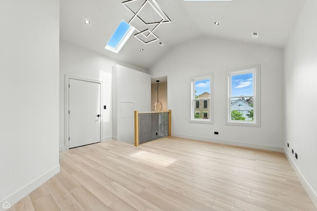 Photo - 1238 N Cleaver St Apartments Unit 3