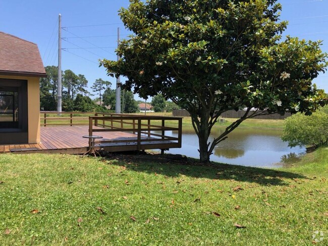 Building Photo - 4 Bedroom/ 2 Bath Home With Lake View   **...