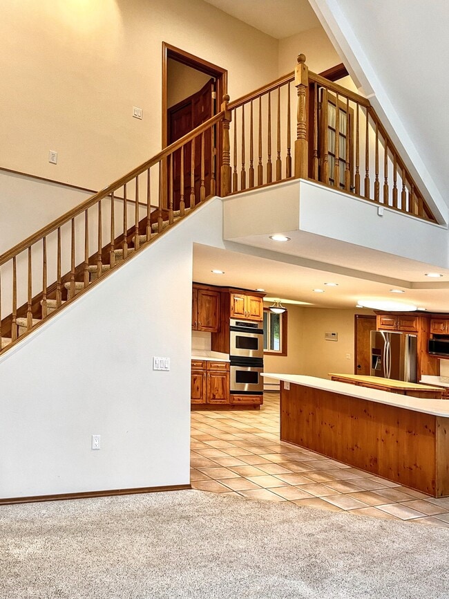 Photo - 22454 Hilltop Cir