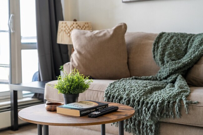 Photo - 434-438 8 Ave SE Unit ID1314556P