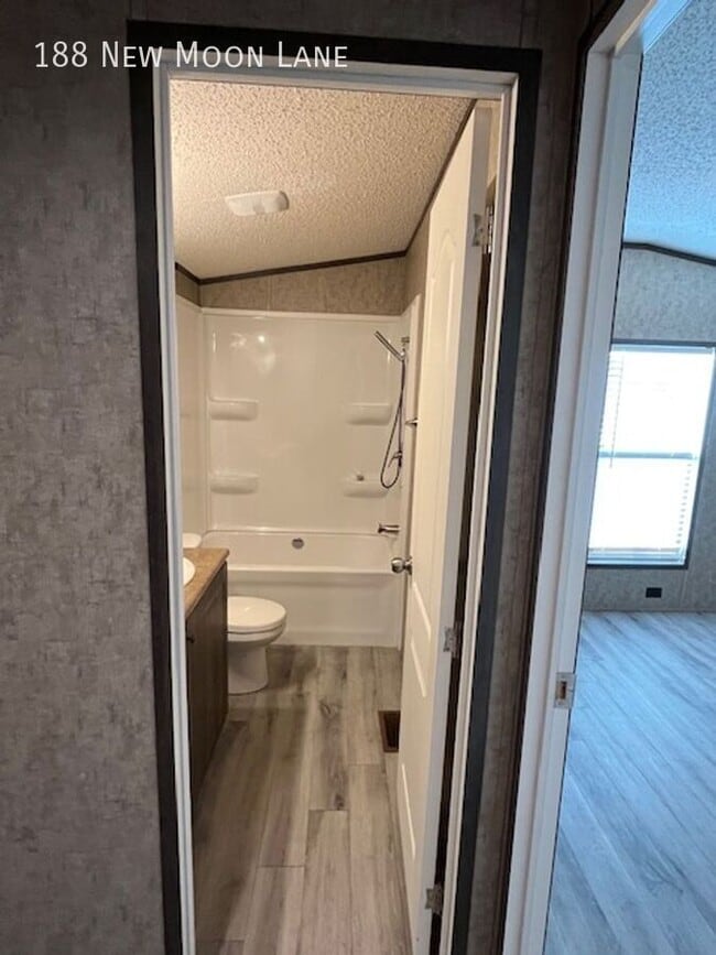 Photo - 188 New Moon Ln