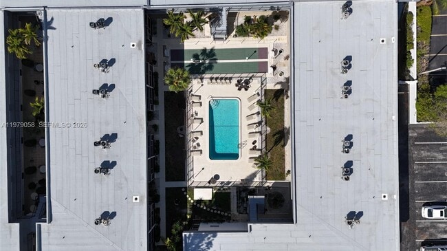 Photo - 415 NE 2nd St Unit 209