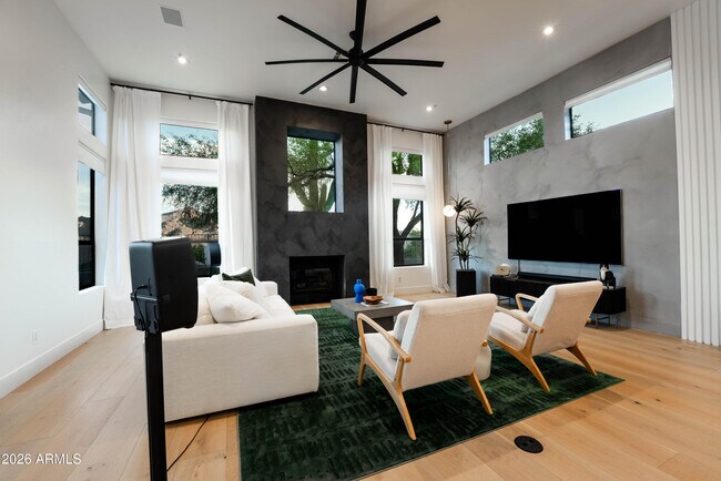 Photo - 11529 E Desert Holly Dr