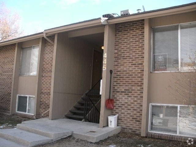 Building Photo - 445 E 5600 S Rental