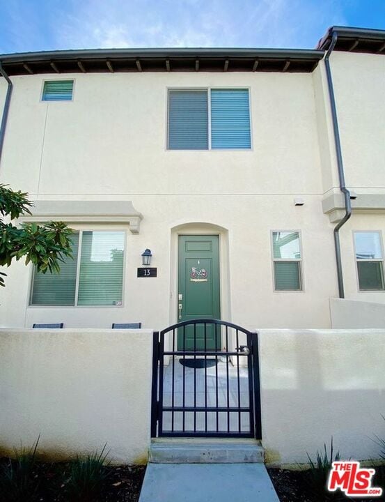 Photo - 13 Bedford Ct