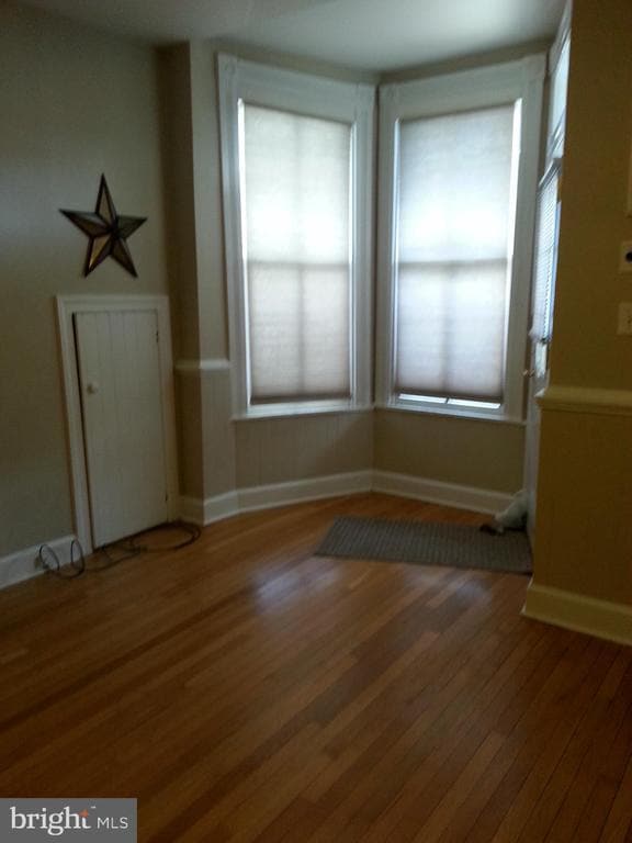 Building Photo - 110 S Charles St Unit 2 Rental