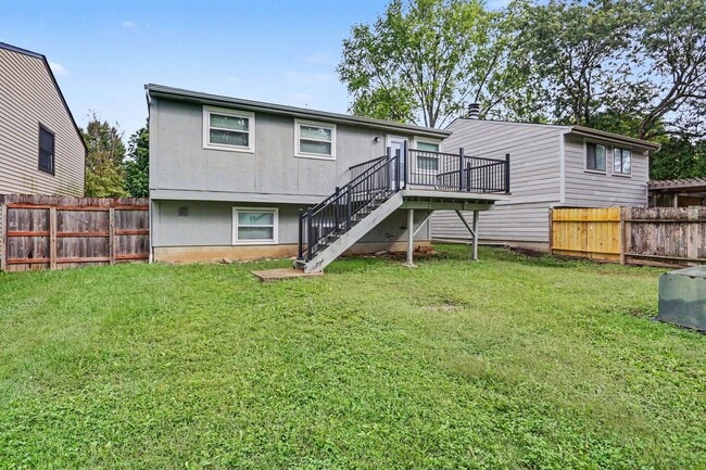 3357 Chetwood Pl